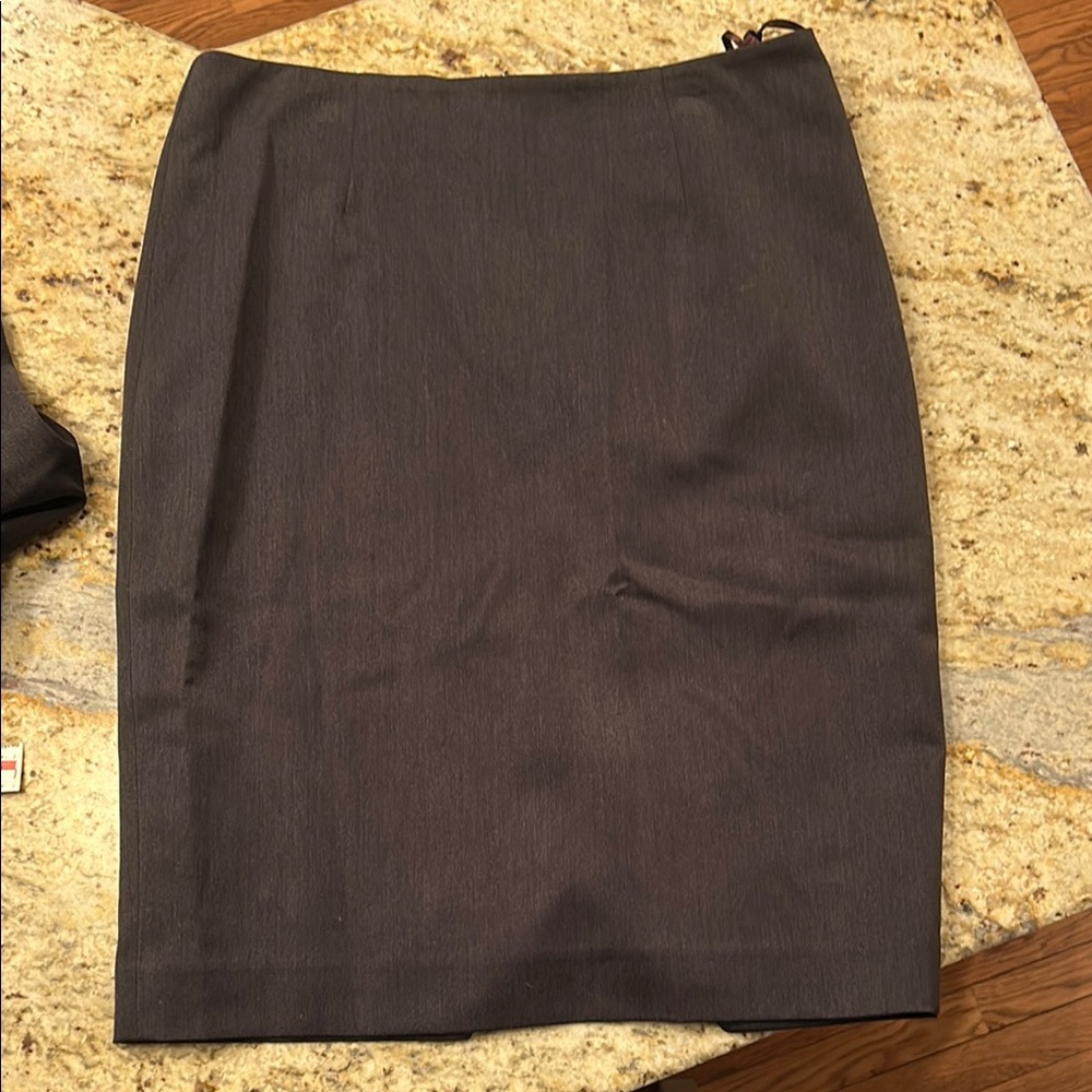 Anne Klein Gray Pencil Skirt Knee-Length Workwear
